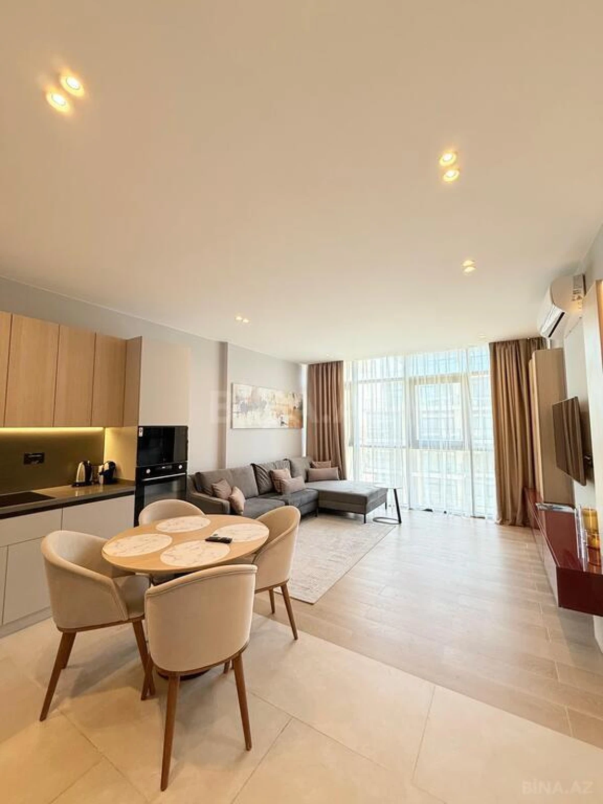 Satılır 2 otaqlı mənzil 75 m²