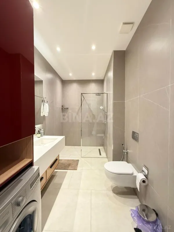 Satılır 2 otaqlı mənzil 75 m²