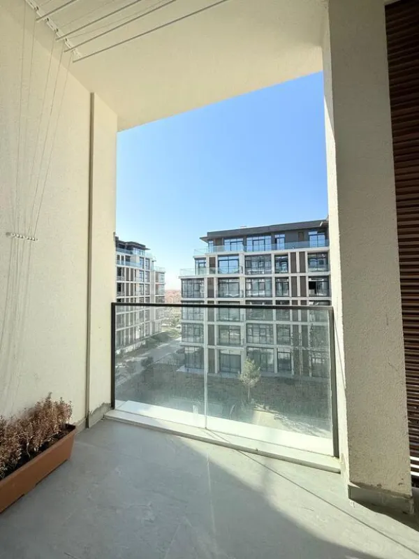 Satılır 2 otaqlı mənzil 75 m²
