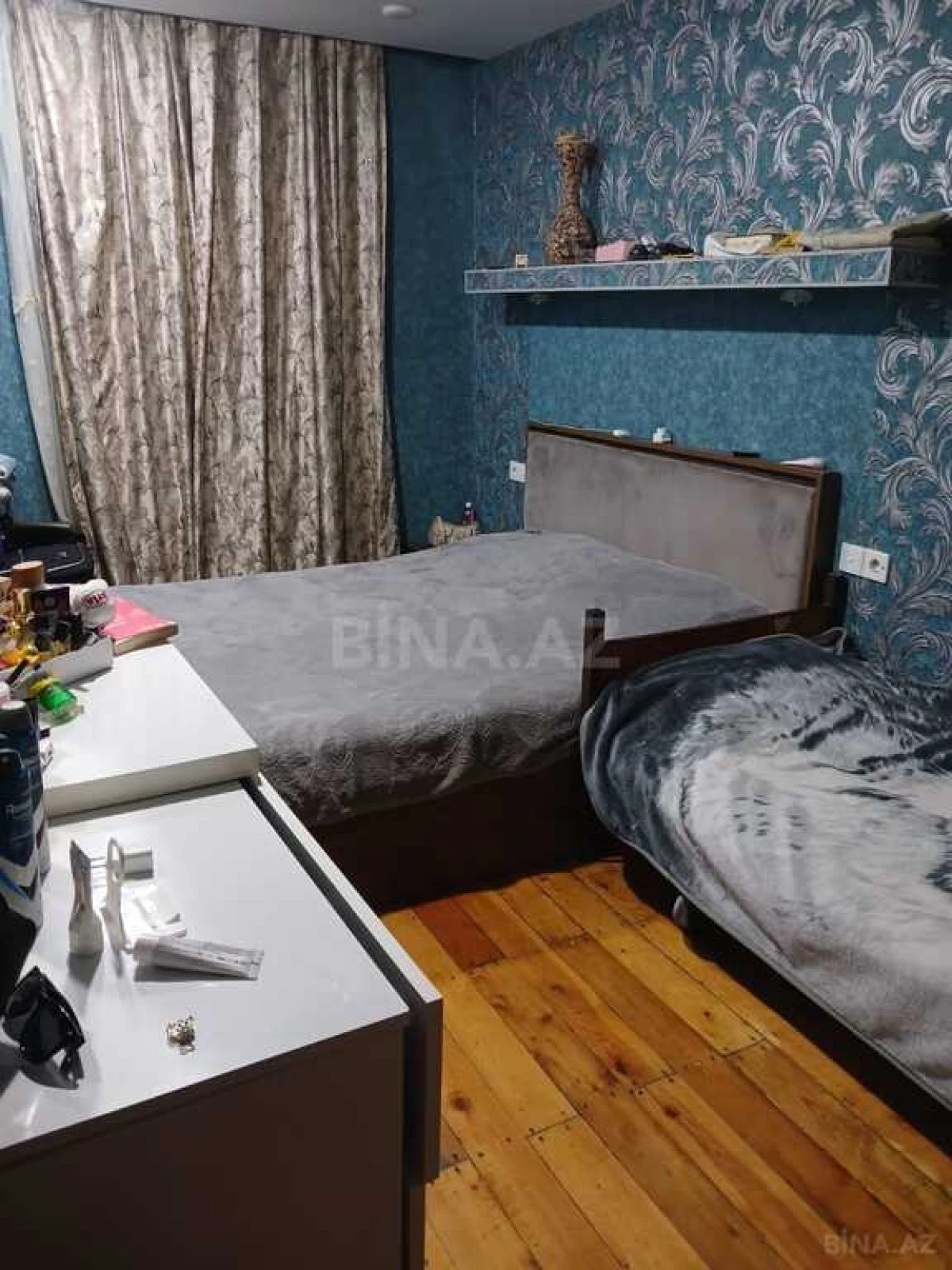 Satılır 5 otaqlı mənzil 120 m²