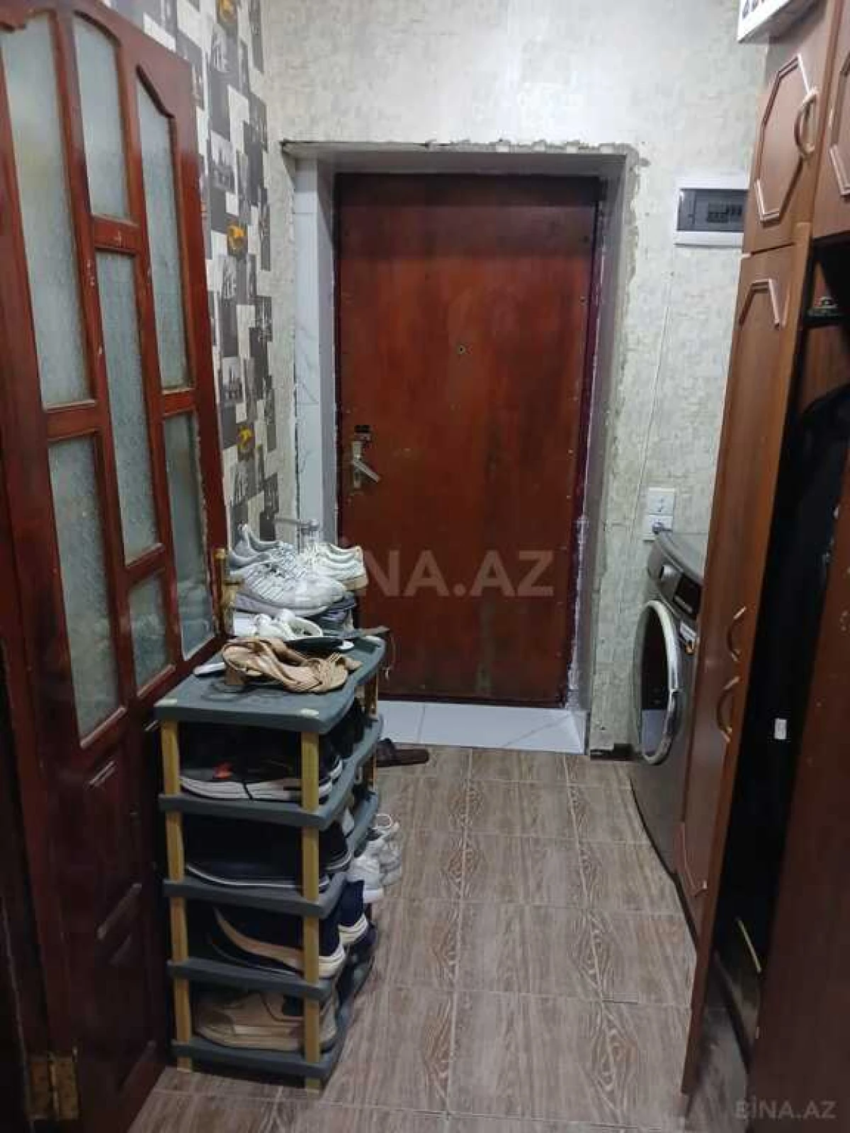 Satılır 5 otaqlı mənzil 120 m²