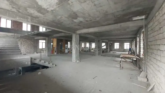 Satılır obyekt 3000 m²