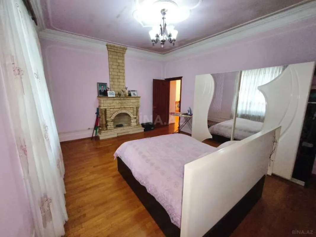 Satılır 7 otaqlı həyət evi 320 m²