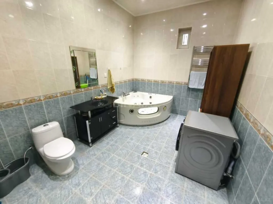 Satılır 7 otaqlı həyət evi 320 m²