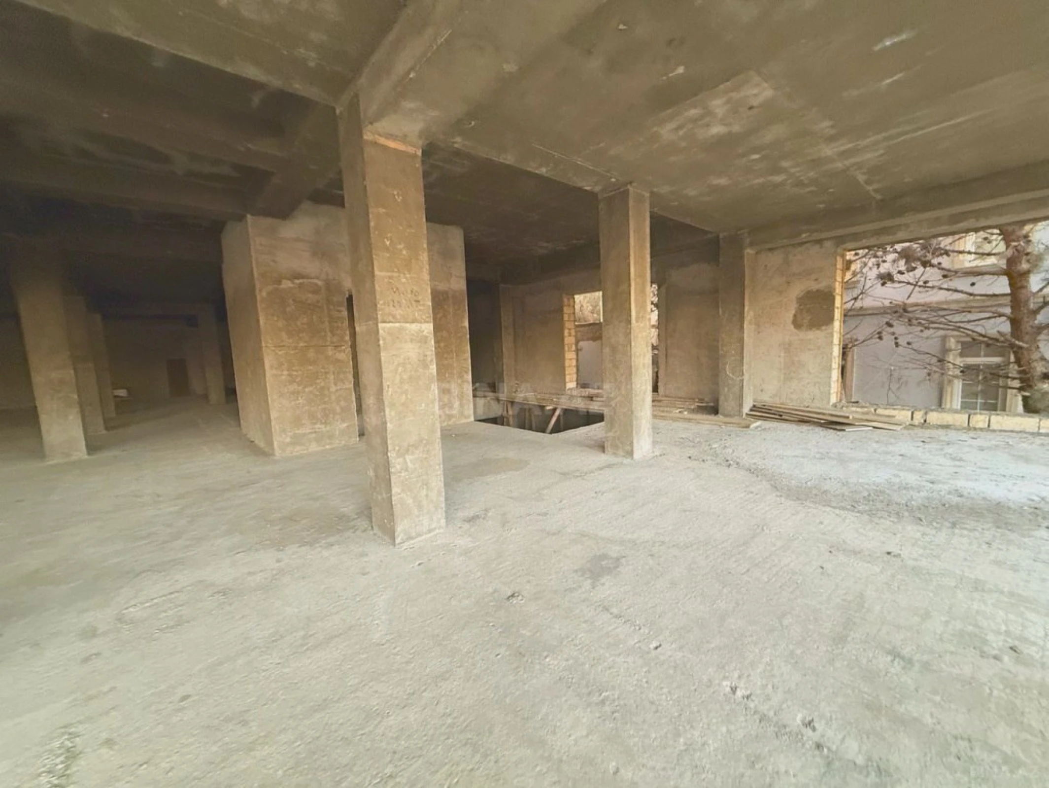 Kirayə verilir obyekt 500 m²