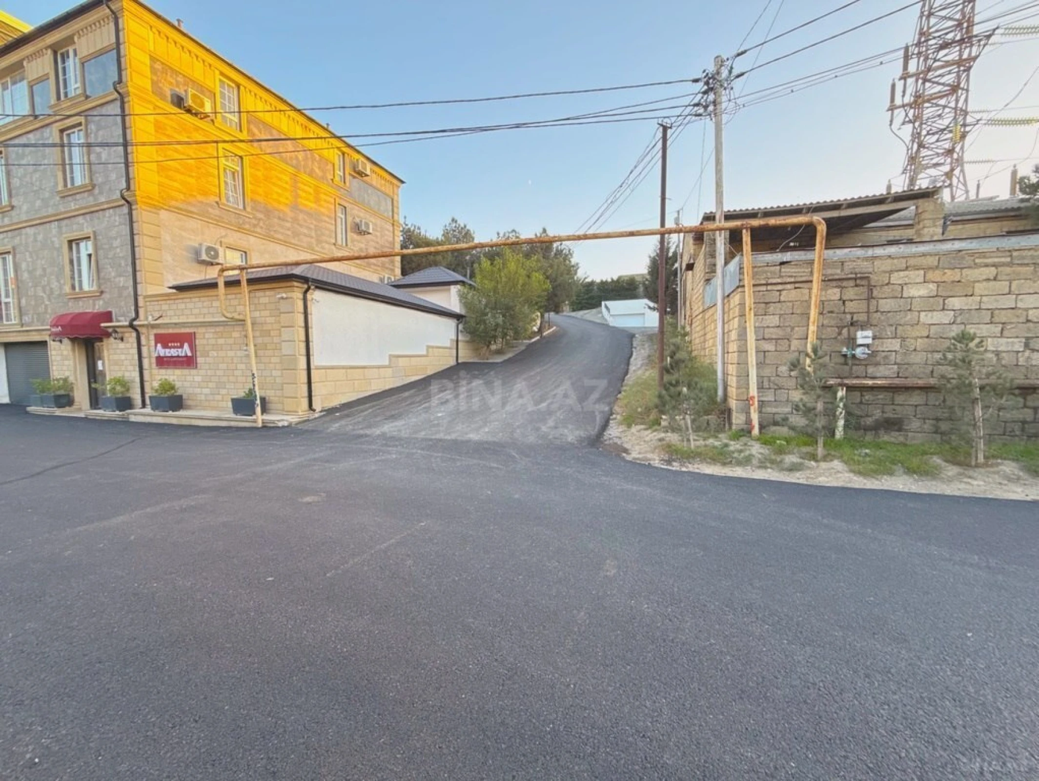 Kirayə verilir obyekt 300 m²