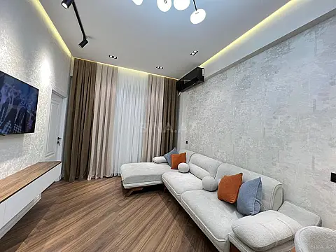 Kirayə verilir 3 otaqlı mənzil 103 m²