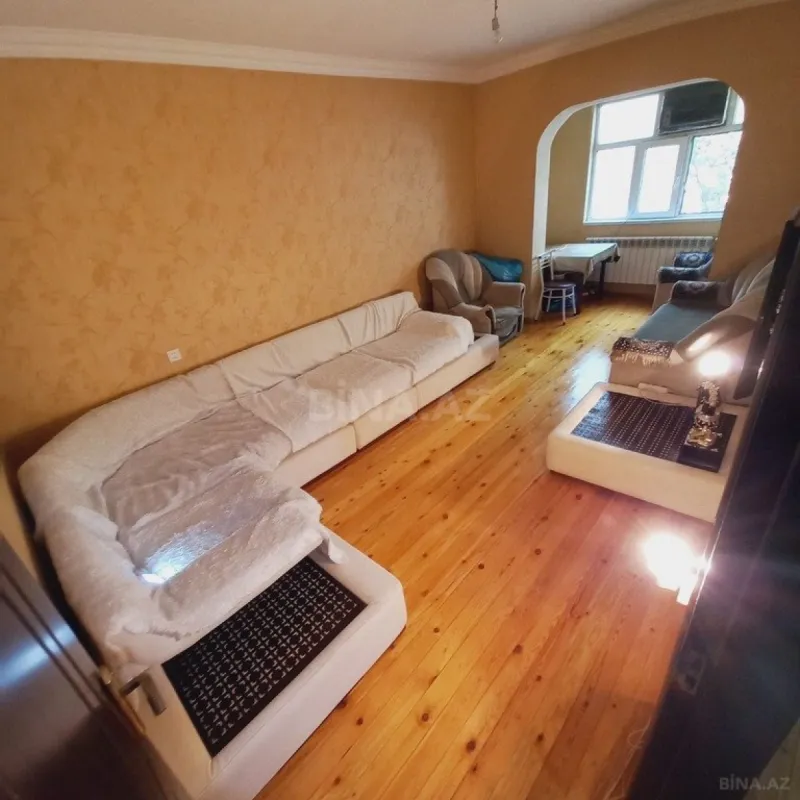 Satılır 3 otaqlı mənzil 73 m²