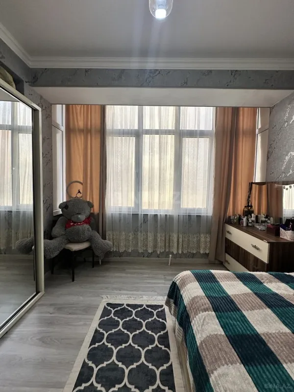 Satılır 2 otaqlı mənzil 44 m²
