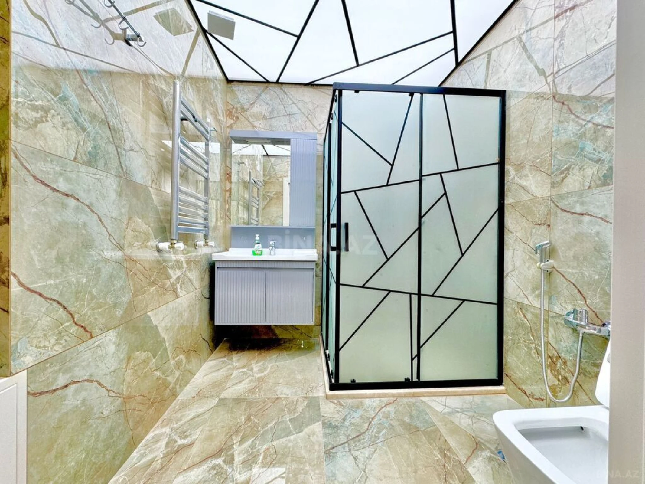 Satılır 3 otaqlı mənzil 75 m²