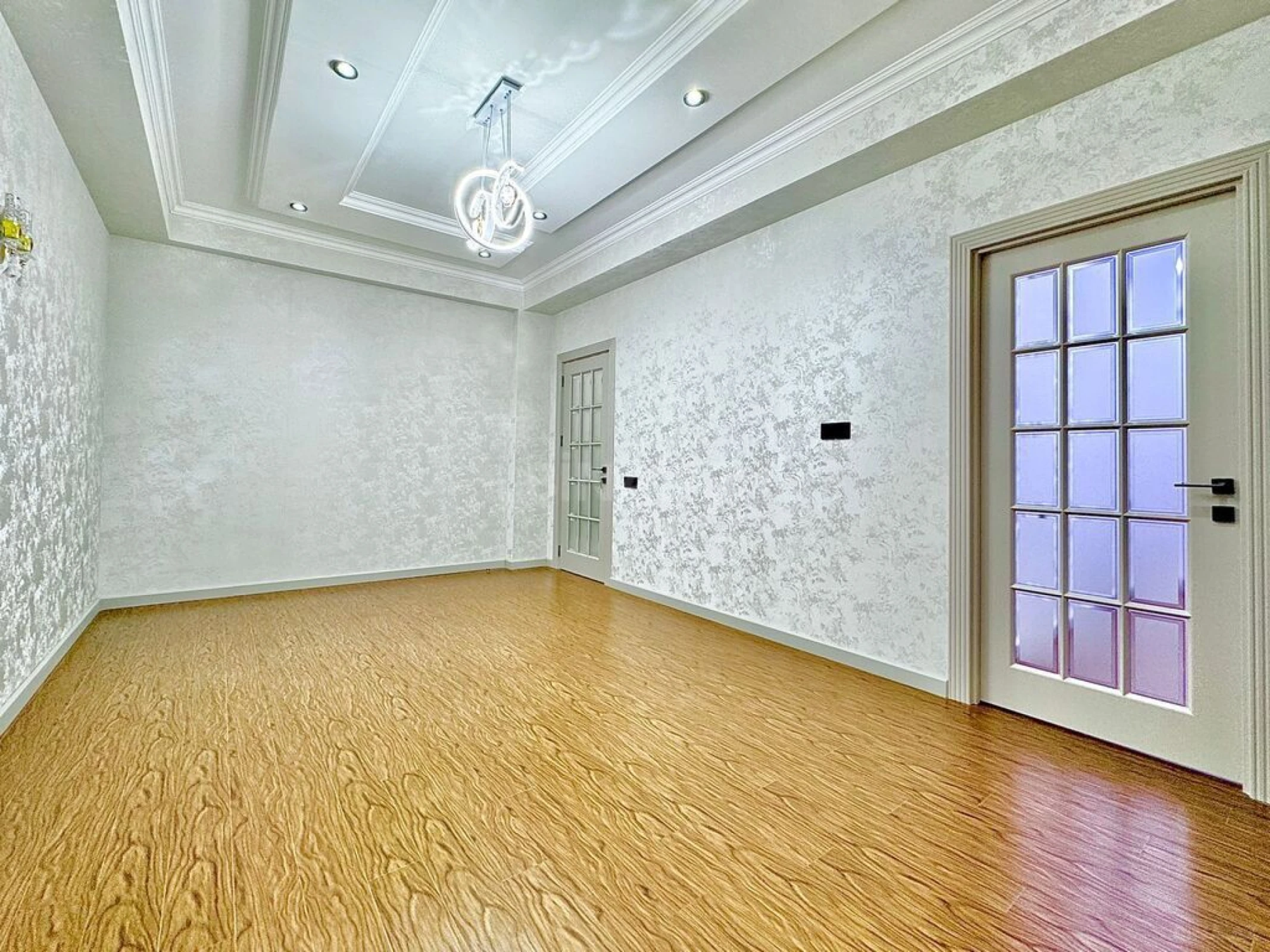 Satılır 3 otaqlı mənzil 75 m²