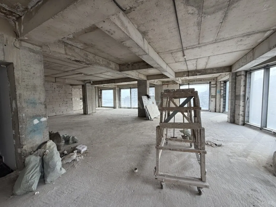 Kirayə verilir obyekt 450 m²