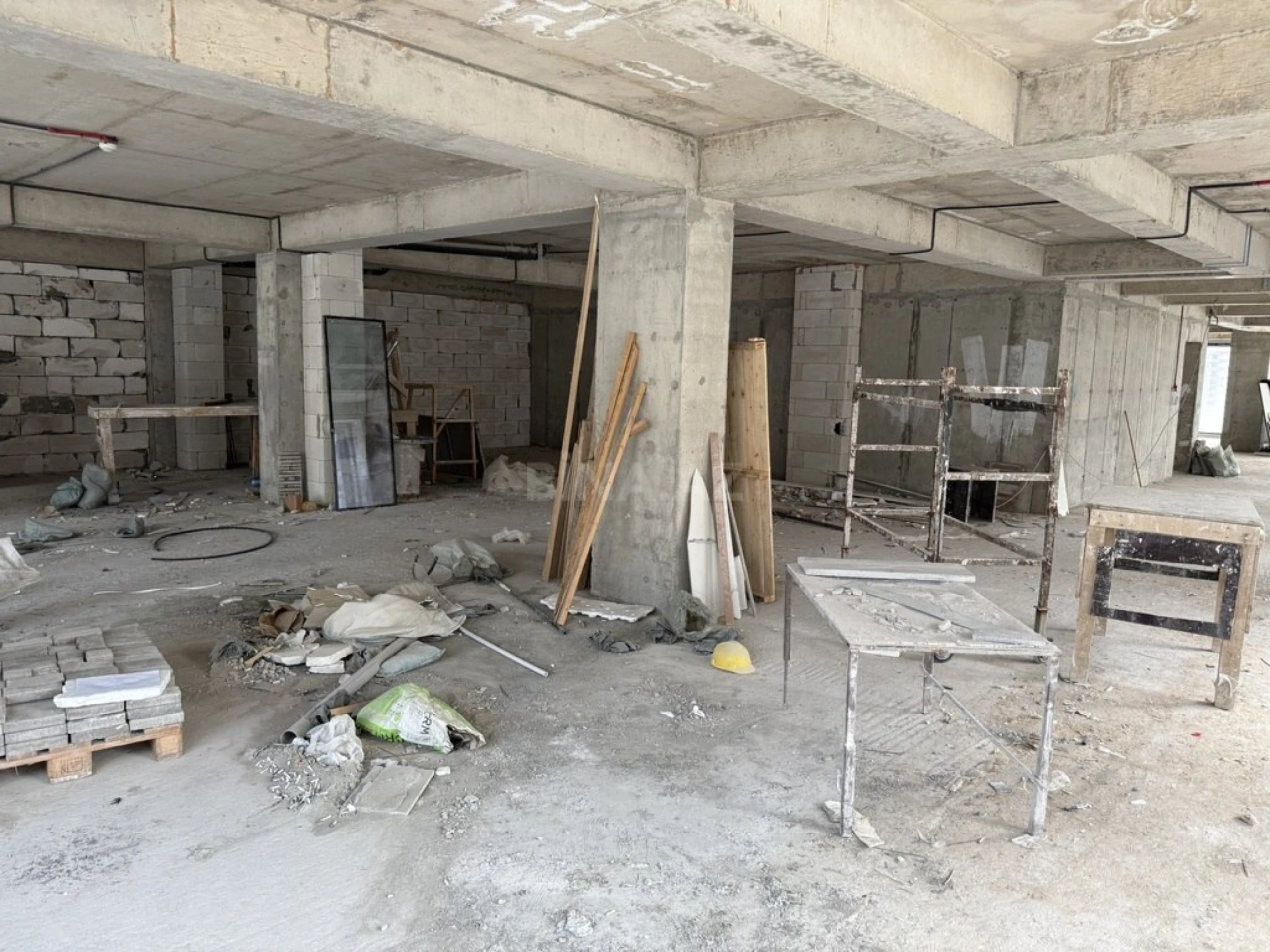 Kirayə verilir obyekt 450 m²