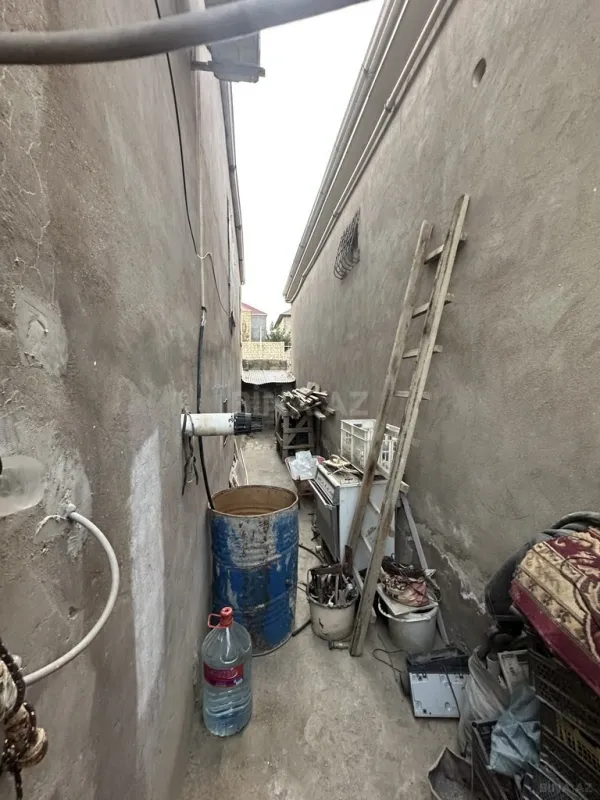 Satılır 4 otaqlı həyət evi 115 m²