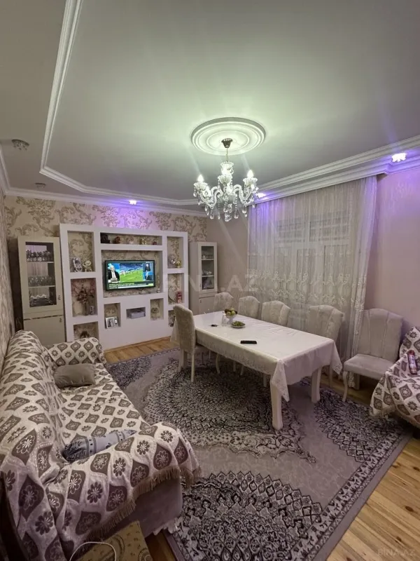 Satılır 4 otaqlı həyət evi 115 m²