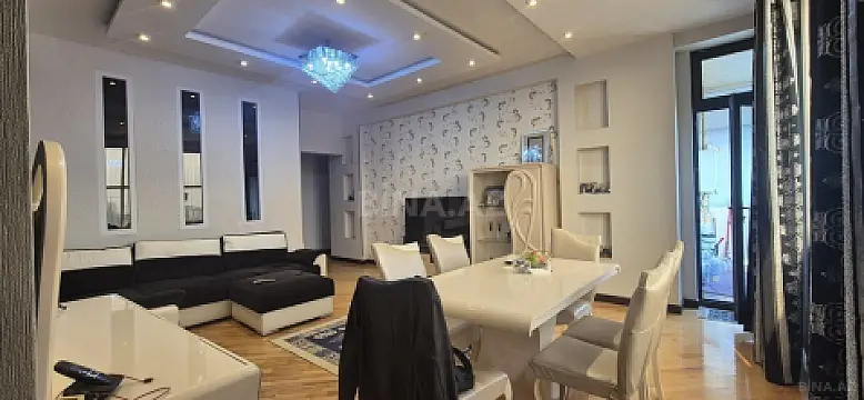 Satılır 3 otaqlı mənzil 100 m²