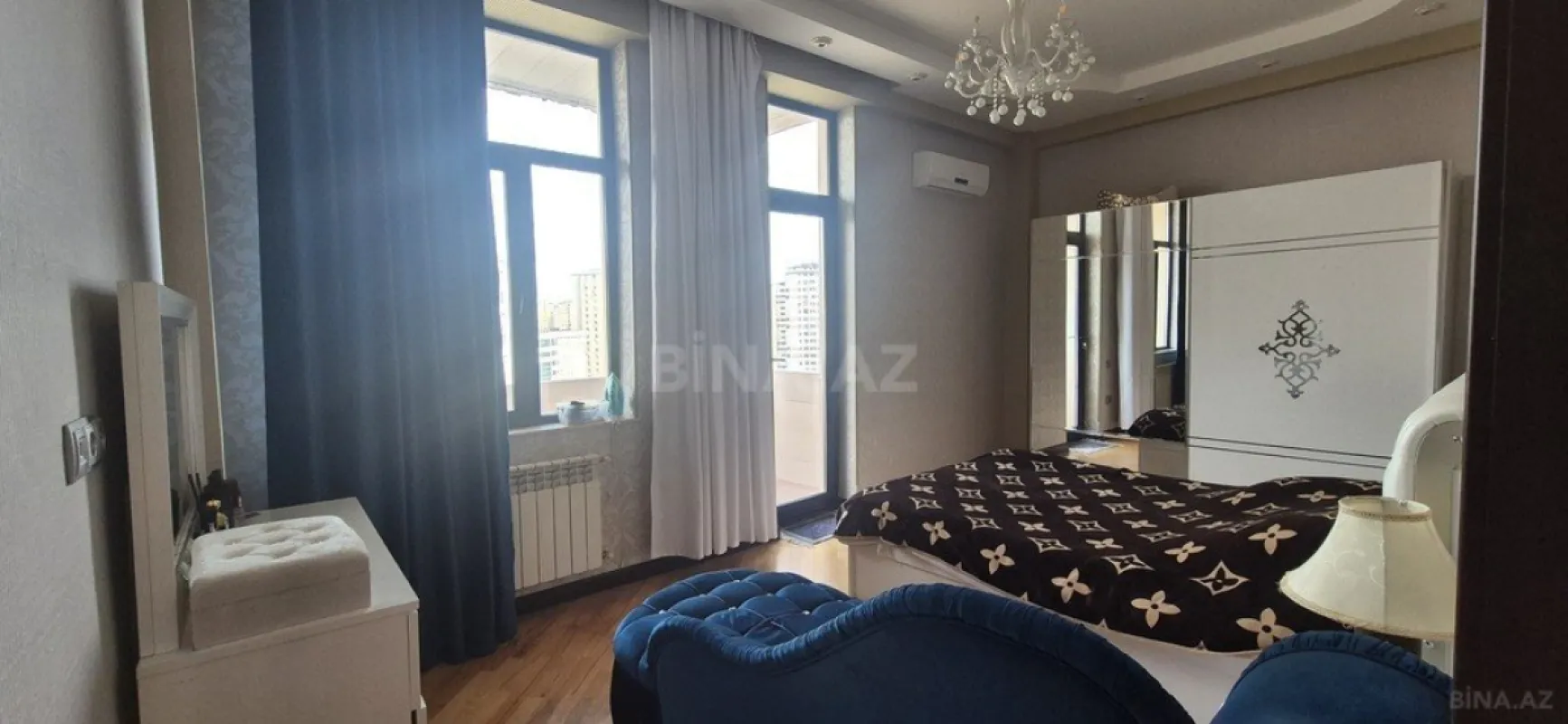 Satılır 3 otaqlı mənzil 100 m²