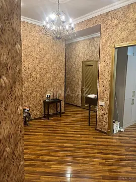 Satılır 3 otaqlı mənzil 125 m²