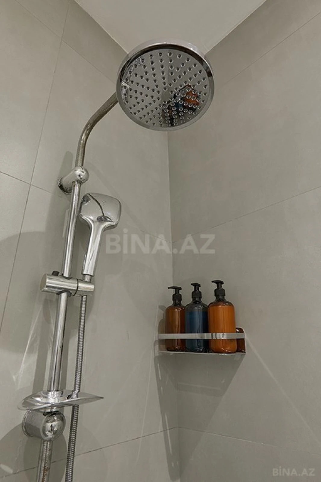 Kirayə verilir 2 otaqlı mənzil 51 m²