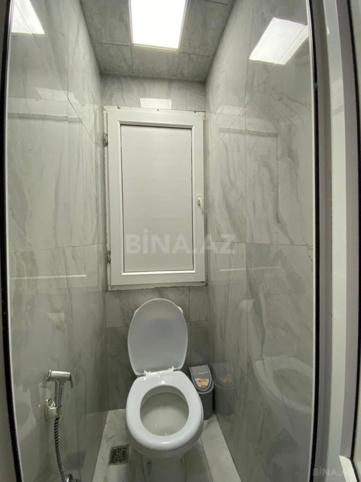 Satılır 2 otaqlı mənzil 58 m²