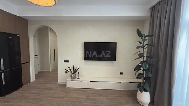 Satılır 2 otaqlı mənzil 61 m²
