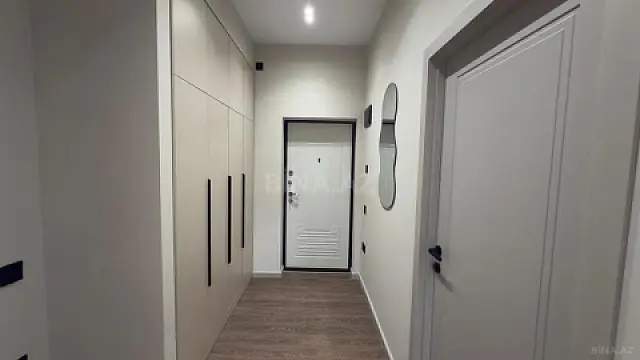 Satılır 2 otaqlı mənzil 61 m²