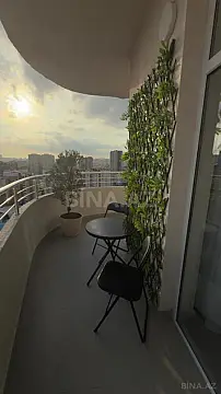 Satılır 2 otaqlı mənzil 61 m²