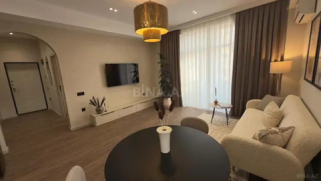 Satılır 2 otaqlı mənzil 61 m²