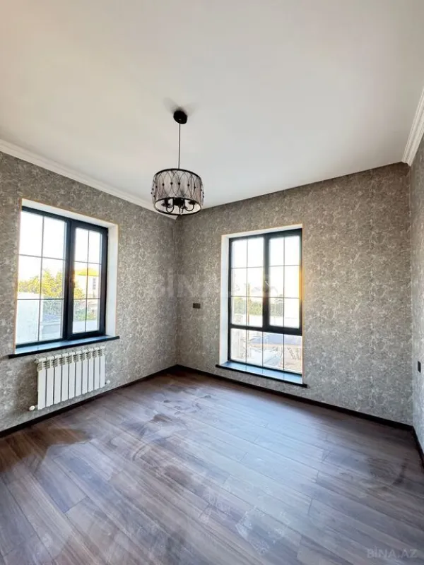 Satılır 4 otaqlı həyət evi 200 m²