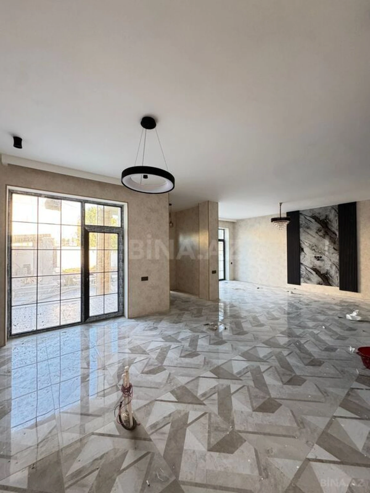 Satılır 4 otaqlı həyət evi 200 m²