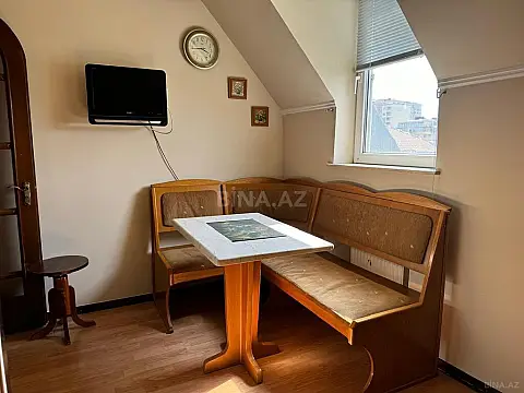 Satılır 2 otaqlı mənzil 71 m²