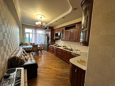 Satılır 2 otaqlı mənzil 99 m² — Bakı 2 otaq 99.00 m²