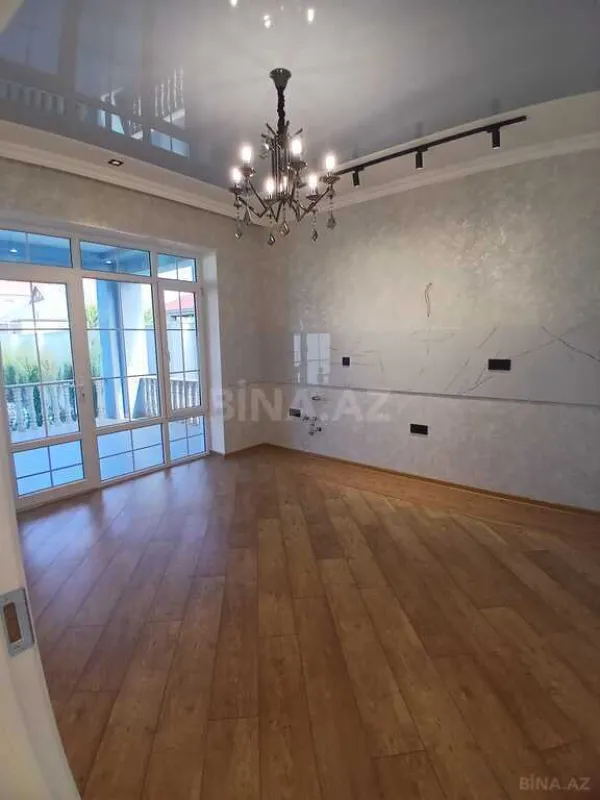 Satılır 4 otaqlı həyət evi 140 m²