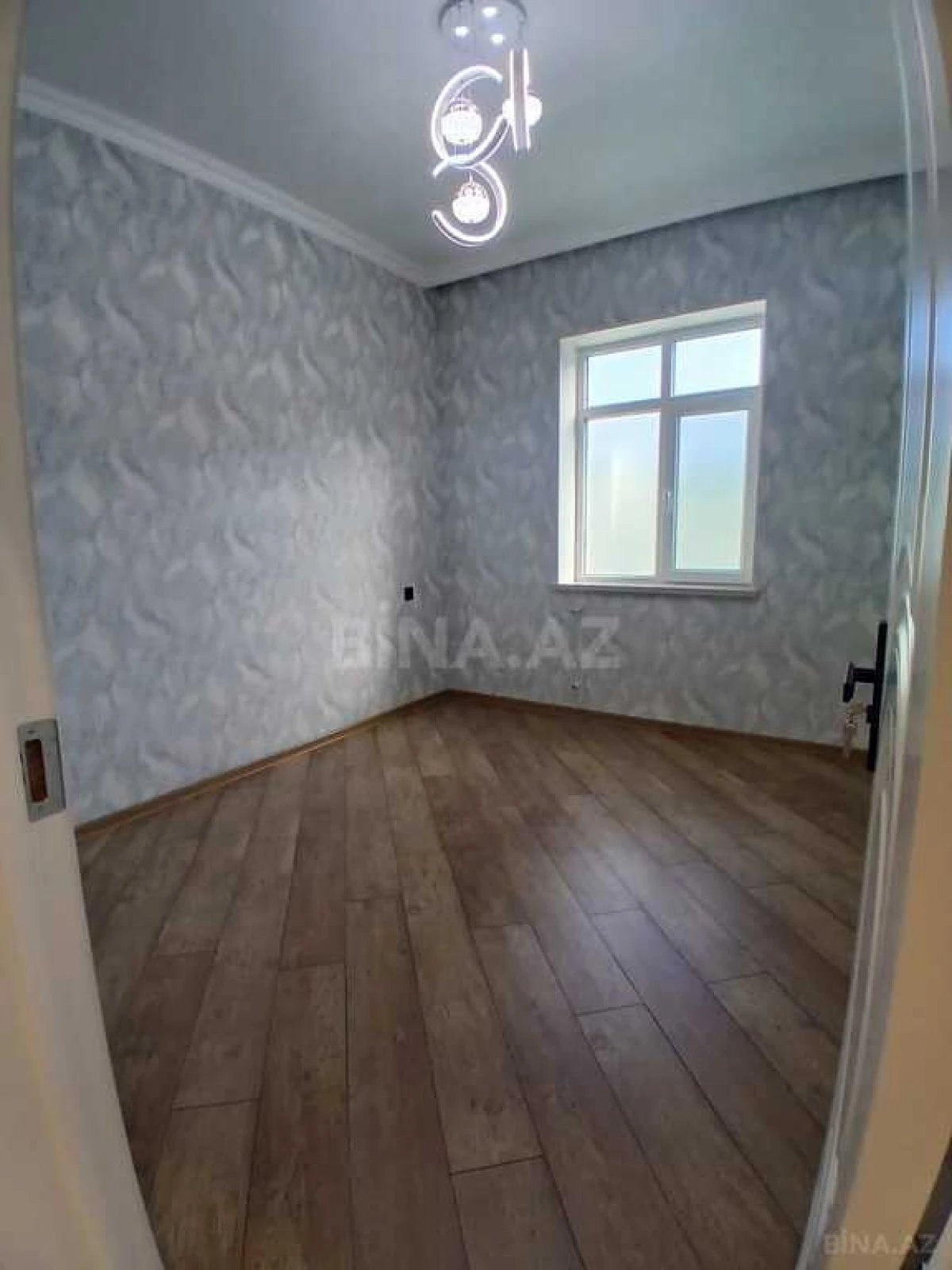 Satılır 4 otaqlı həyət evi 140 m²