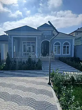 Satılır 4 otaqlı həyət evi 140 m²