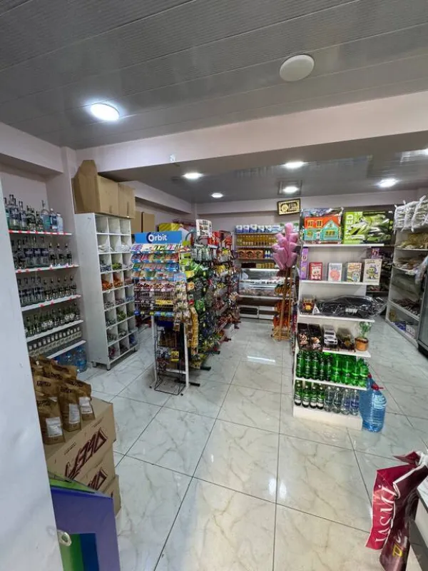 Satılır obyekt 45 m²