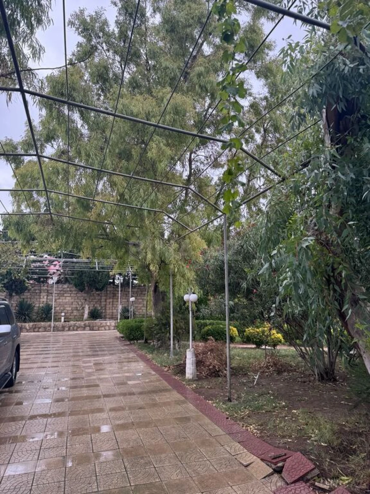 Satılır 6 otaqlı həyət evi 200 m²