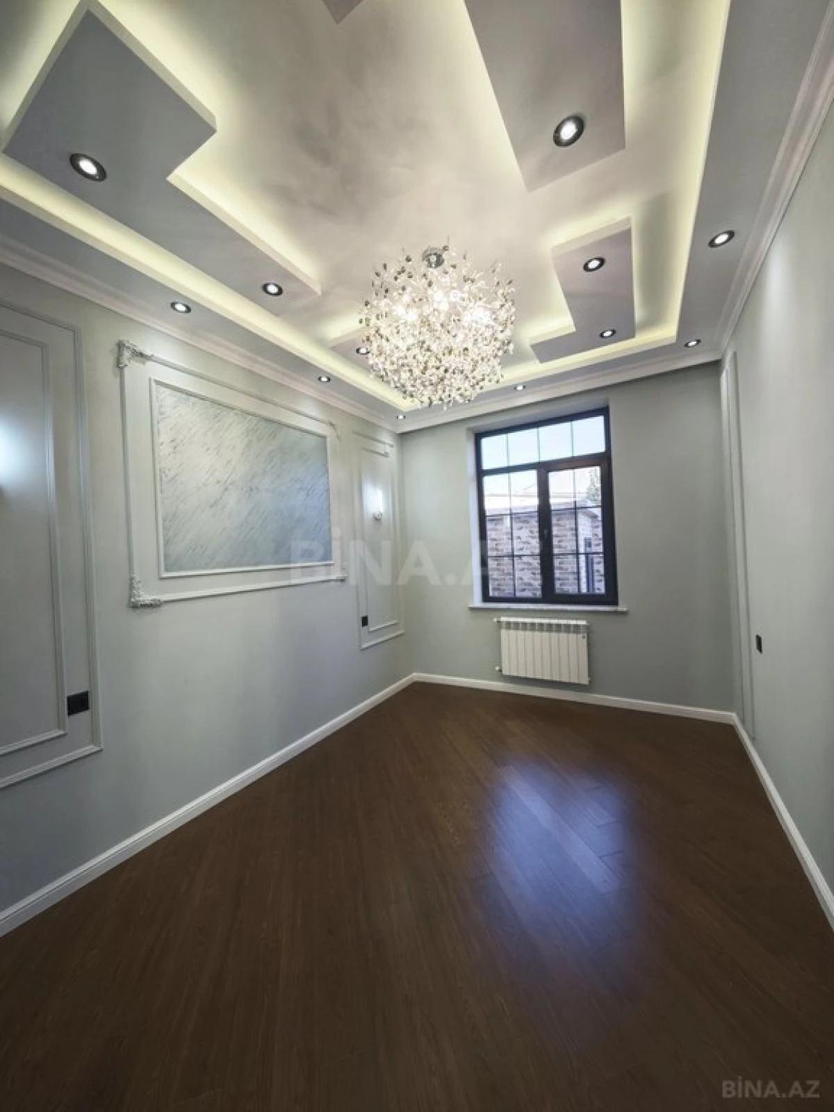 Satılır 5 otaqlı həyət evi 200 m²