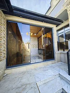 Satılır 5 otaqlı həyət evi 200 m²