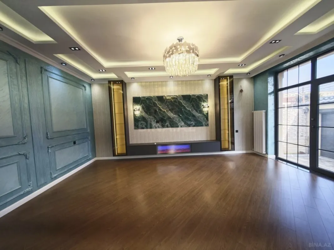 Satılır 5 otaqlı həyət evi 200 m²