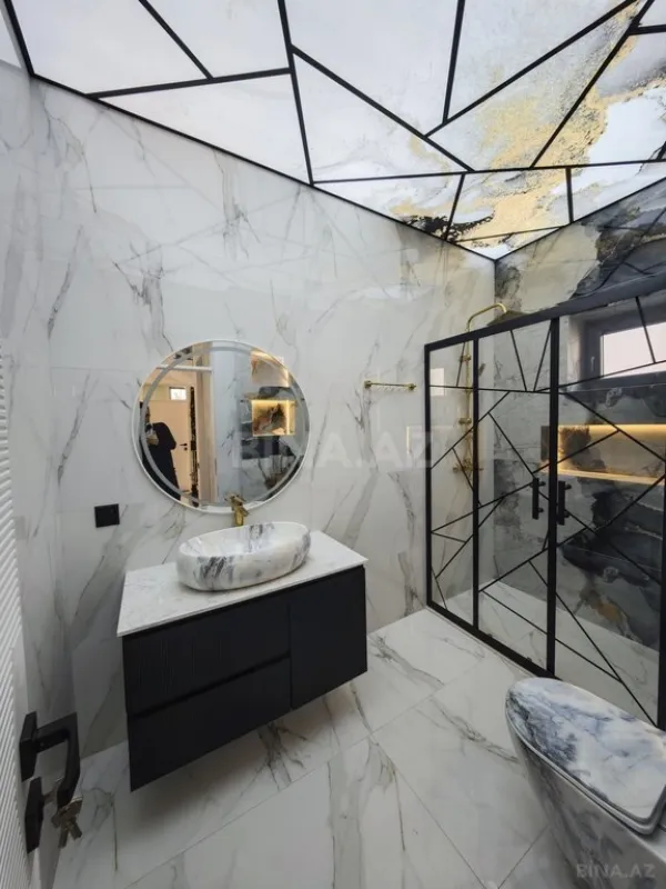 Satılır 5 otaqlı həyət evi 200 m²