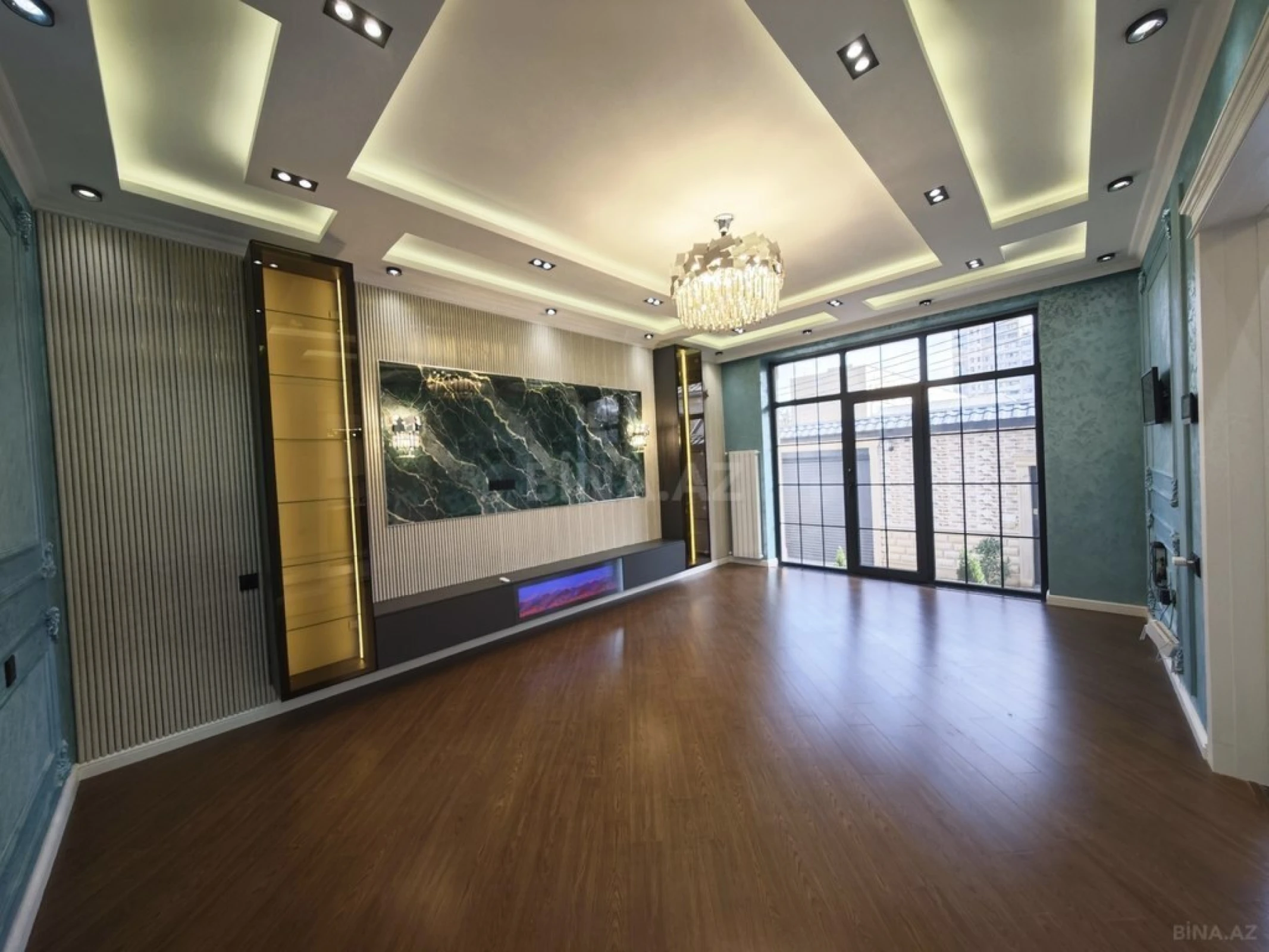 Satılır 5 otaqlı həyət evi 200 m²