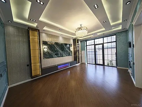 Satılır 5 otaqlı həyət evi 200 m²