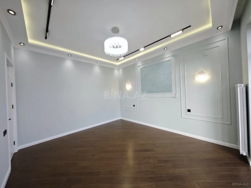 Satılır 5 otaqlı həyət evi 200 m²