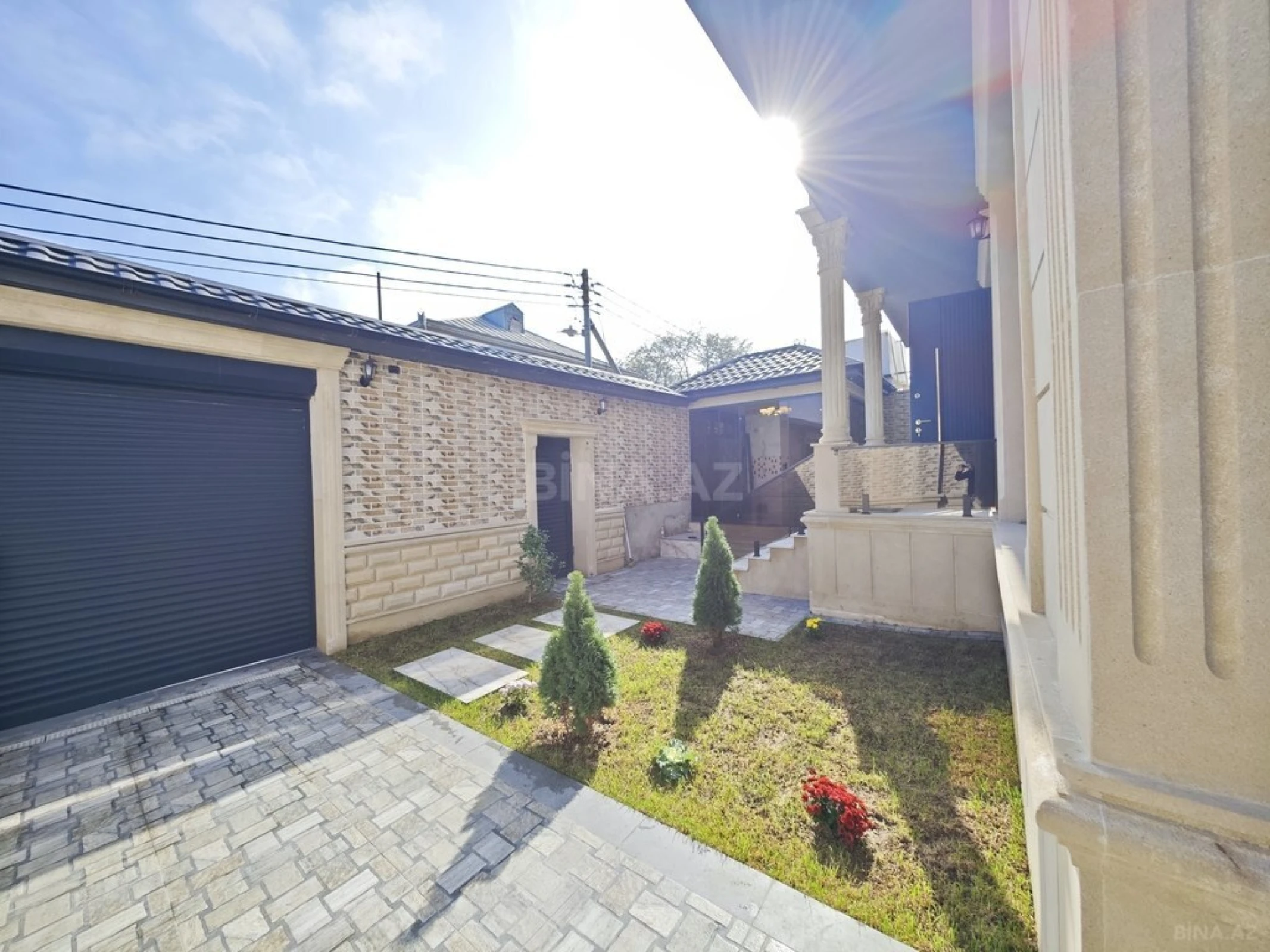 Satılır 5 otaqlı həyət evi 200 m²