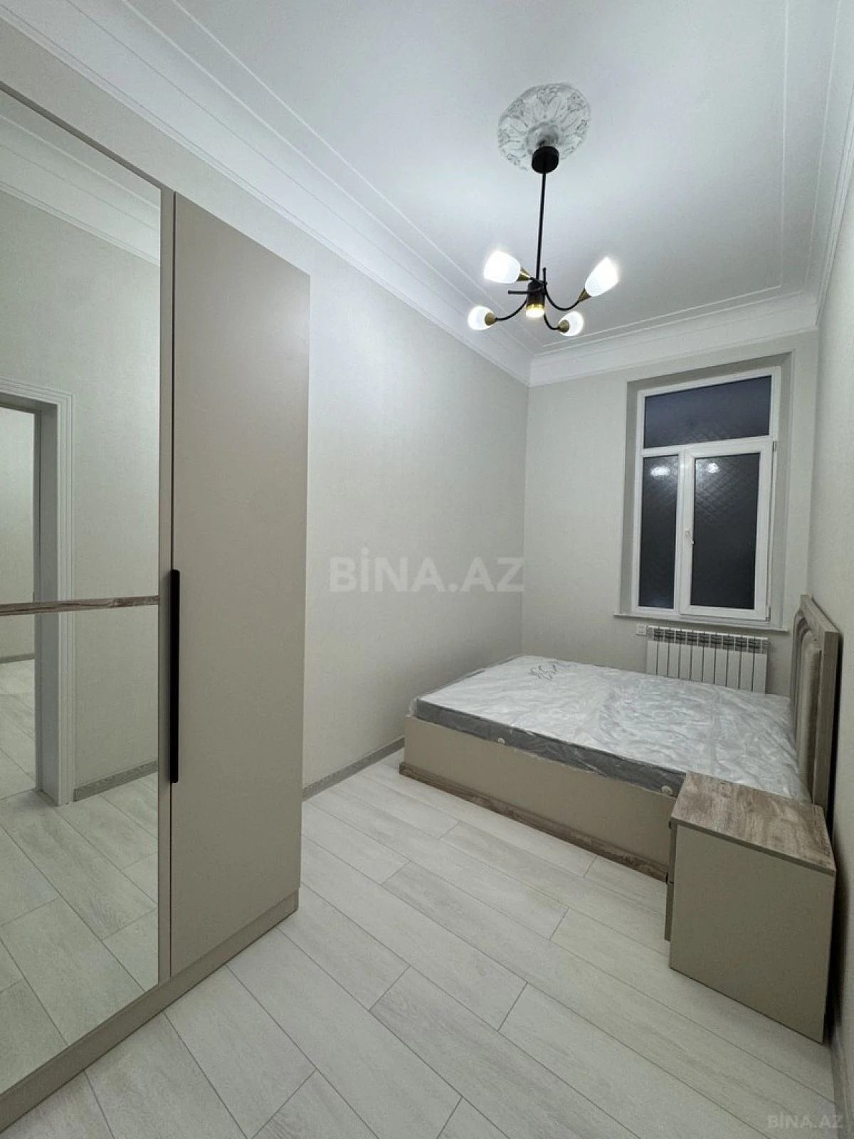 Satılır 2 otaqlı mənzil 45 m²