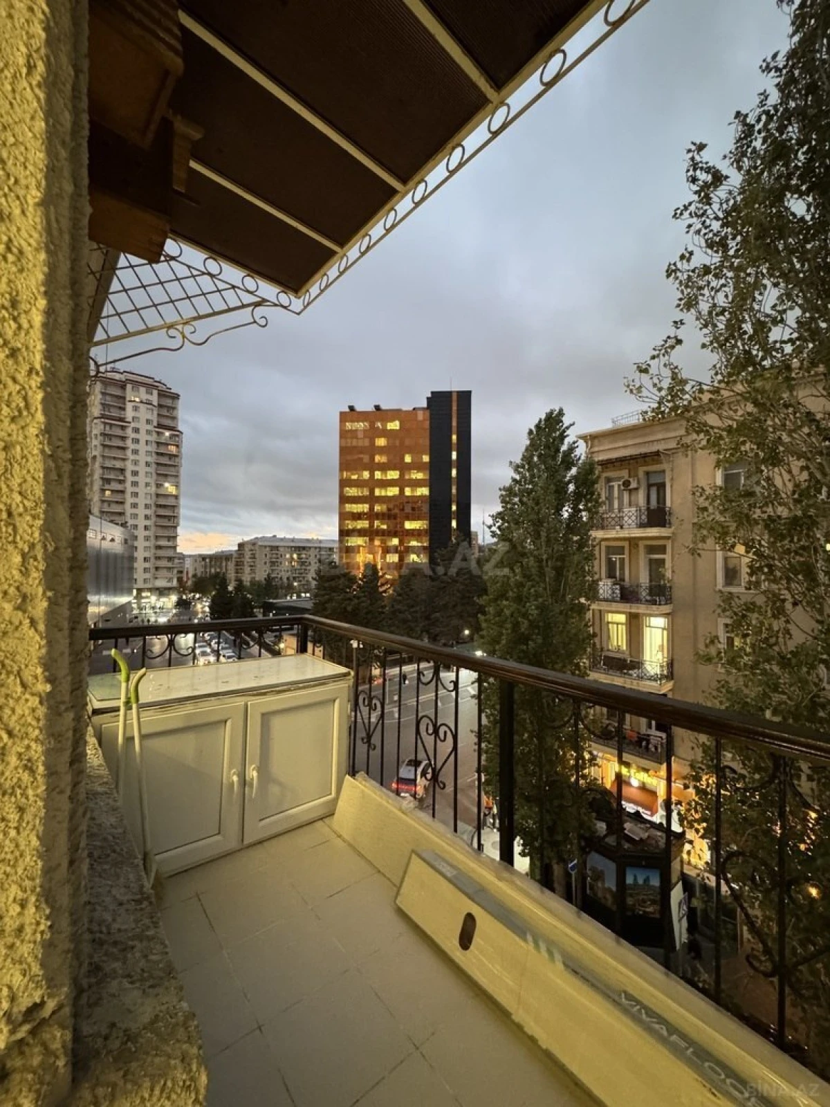 Satılır 2 otaqlı mənzil 45 m²