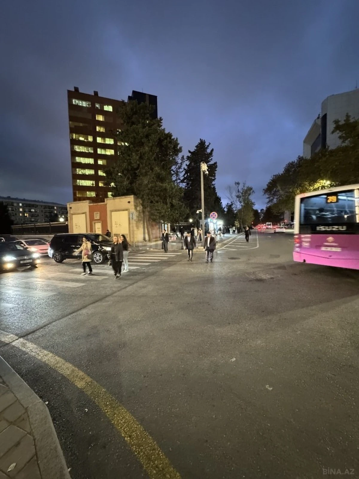 Satılır 2 otaqlı mənzil 45 m²