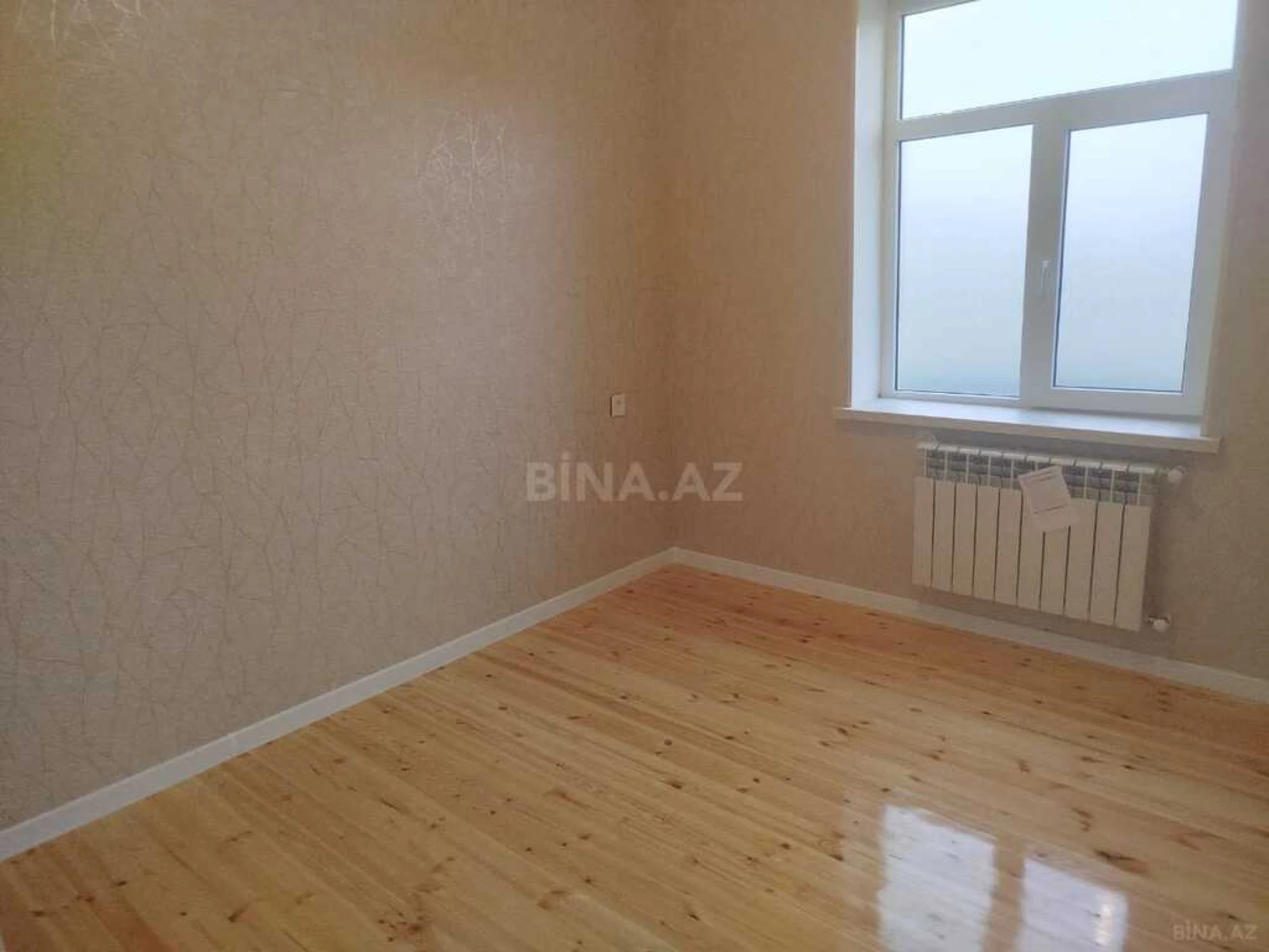 Satılır 4 otaqlı həyət evi 130 m²
