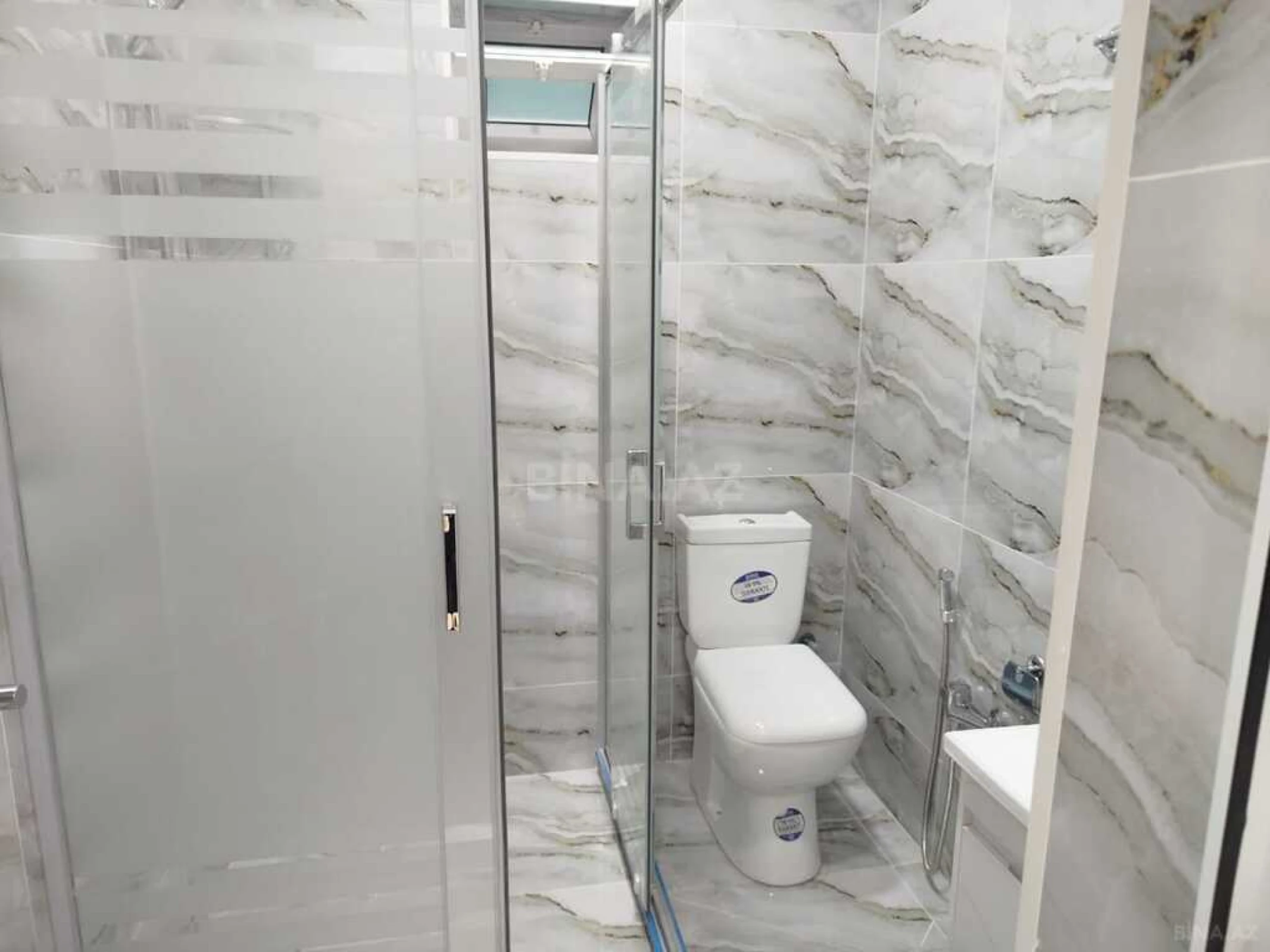 Satılır 4 otaqlı həyət evi 130 m²